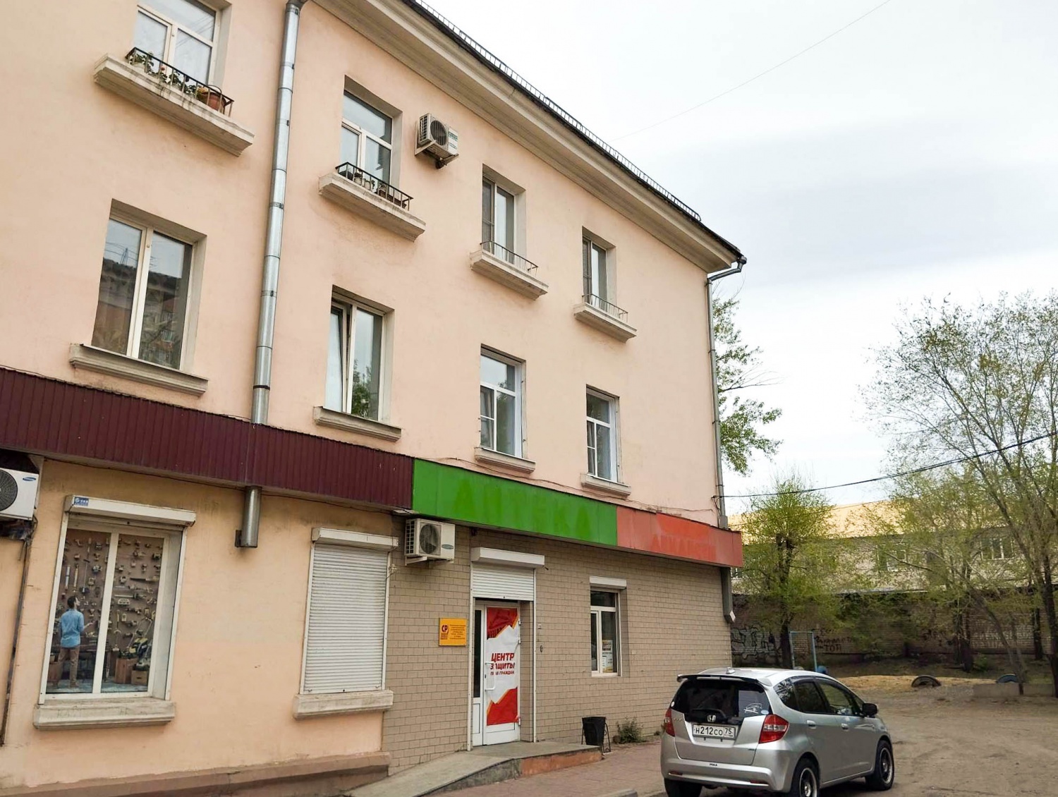 ����� ������ ���� ������� � ������������� ����